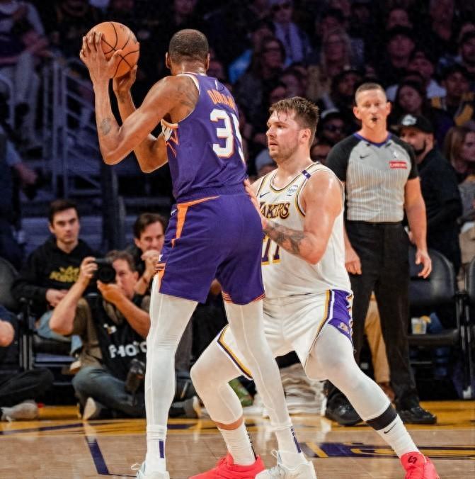 球盟会平台-美国足球冠军联赛印地十一最新消息