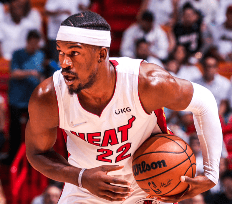 阿布哪一年买的切尔西